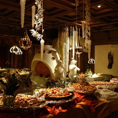 Alpen Hotel Corona Vigo di Fassa Dış mekan fotoğraf