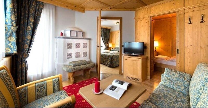 Alpen Hotel Corona Vigo di Fassa Dış mekan fotoğraf