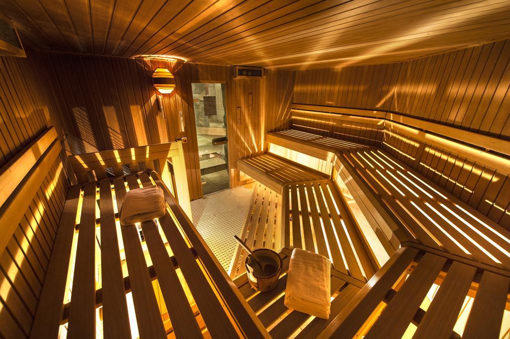 Alpen Hotel Corona Vigo di Fassa Dış mekan fotoğraf