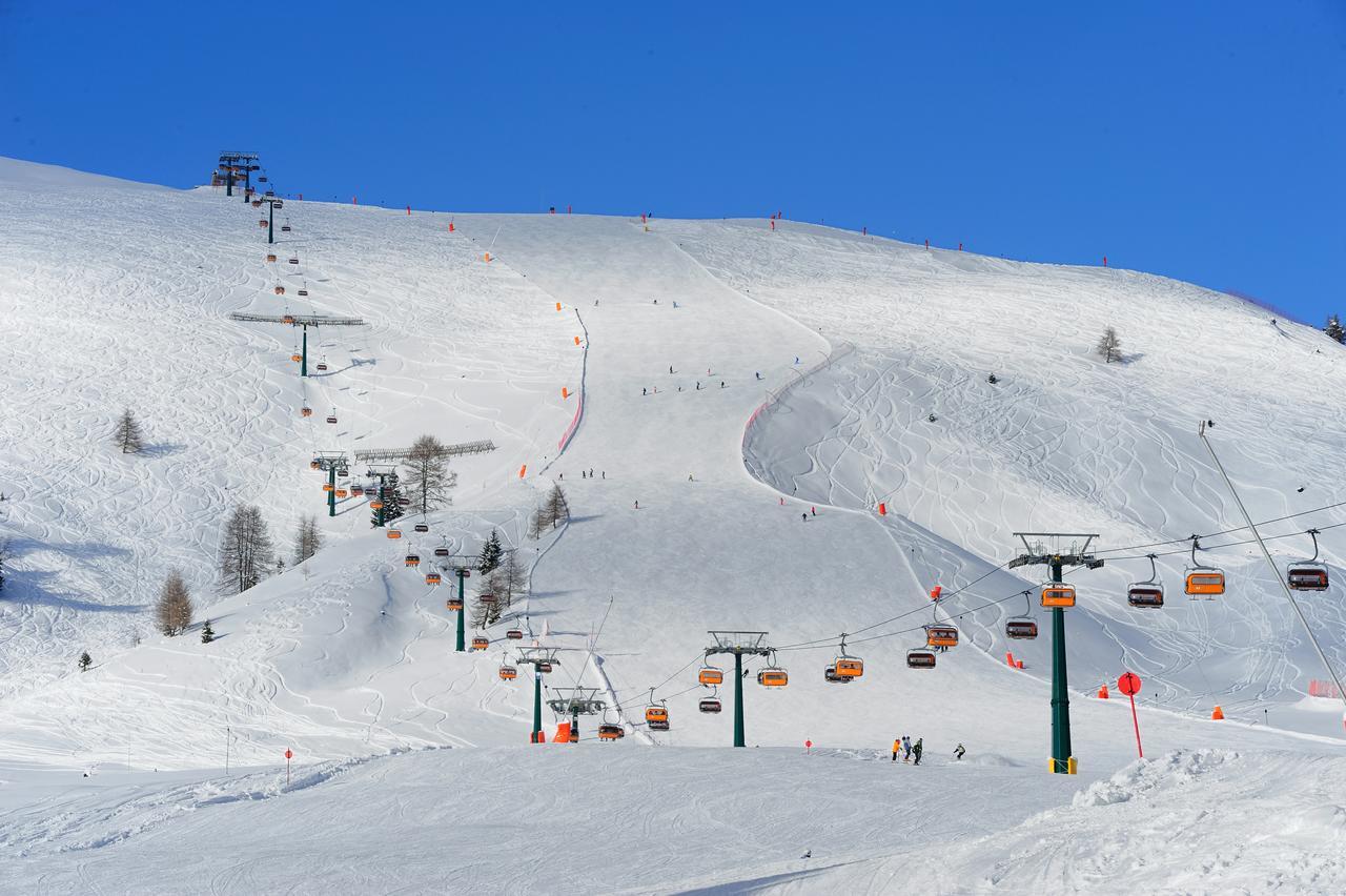 Alpen Hotel Corona Vigo di Fassa Dış mekan fotoğraf